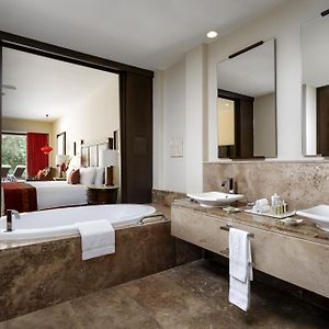 Suite met een King Size Bed
